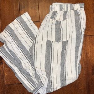 Maurice’s size: M/L. Woman’s lounge/beach wear pants